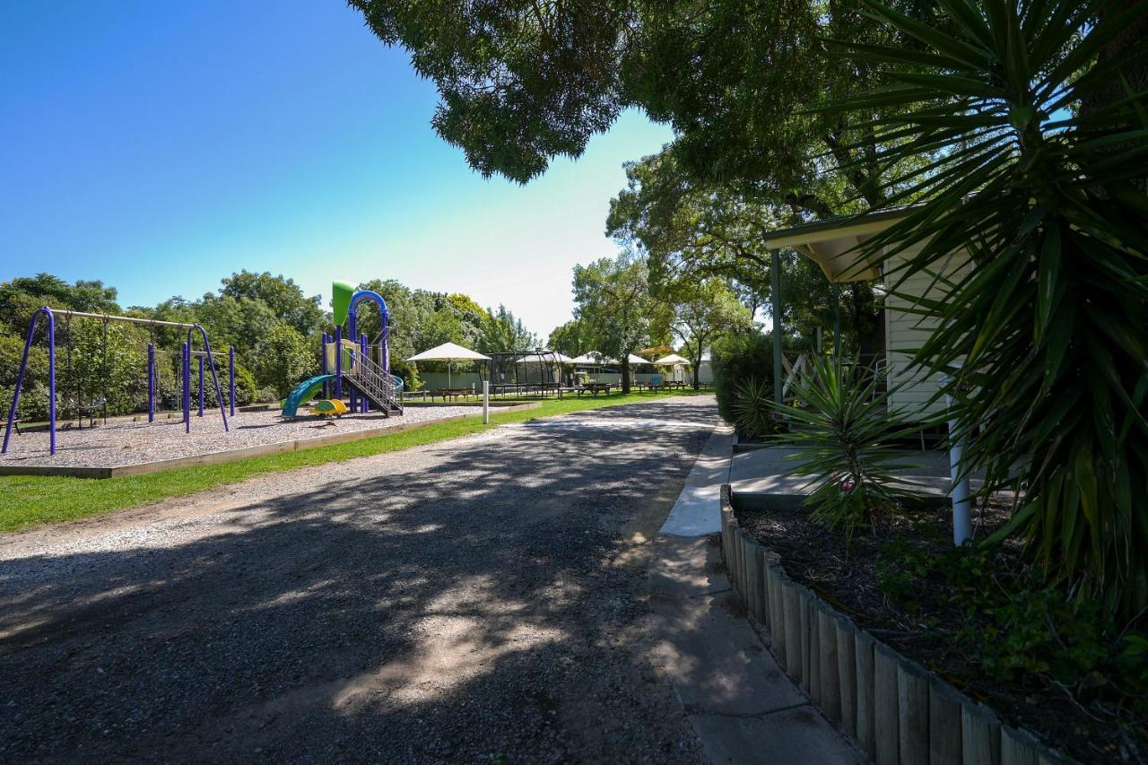 Big4 Wangaratta North Cedars Holiday Park ภายนอก รูปภาพ
