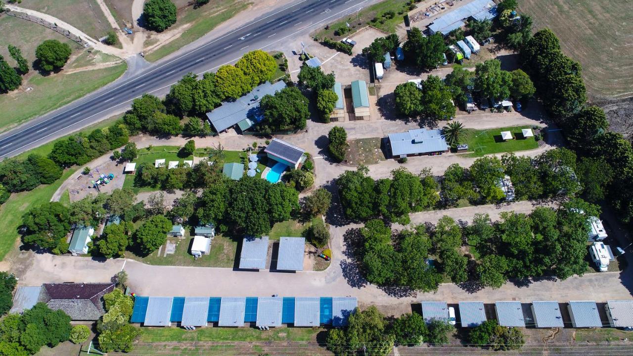 Big4 Wangaratta North Cedars Holiday Park ภายนอก รูปภาพ