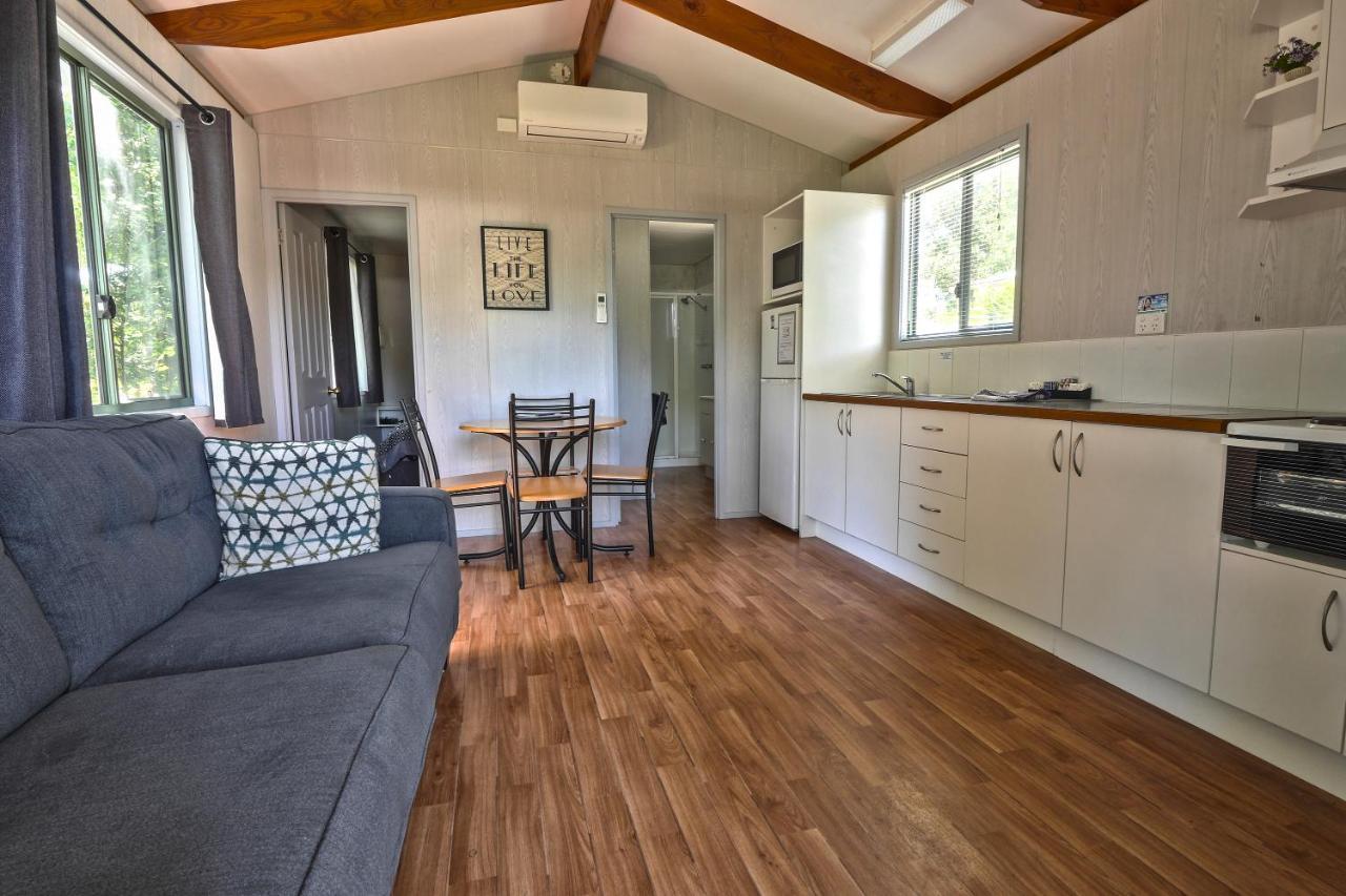 Big4 Wangaratta North Cedars Holiday Park ภายนอก รูปภาพ