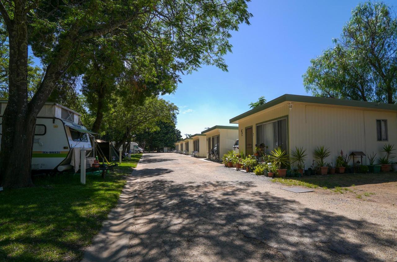 Big4 Wangaratta North Cedars Holiday Park ภายนอก รูปภาพ